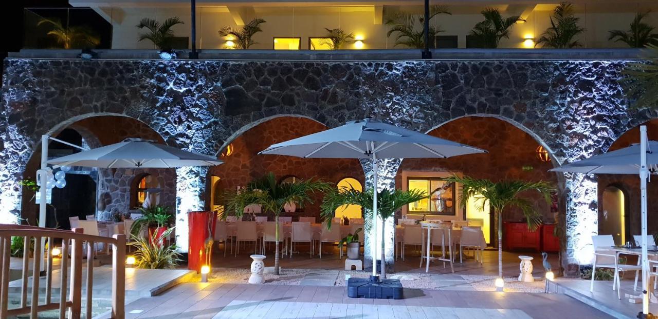 Hacienda Plaza Pereybere Beach Exterior foto